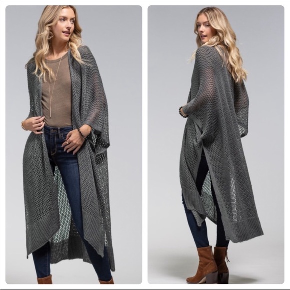 3/$50 • MUST HAVE FOR THE SEASON • KIMONO - Picture 2 of 8